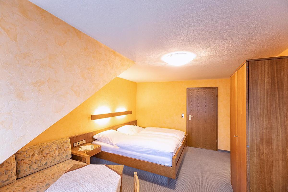 Hotel-Restaurant Weinhaus Grebel Coblence Extérieur photo
