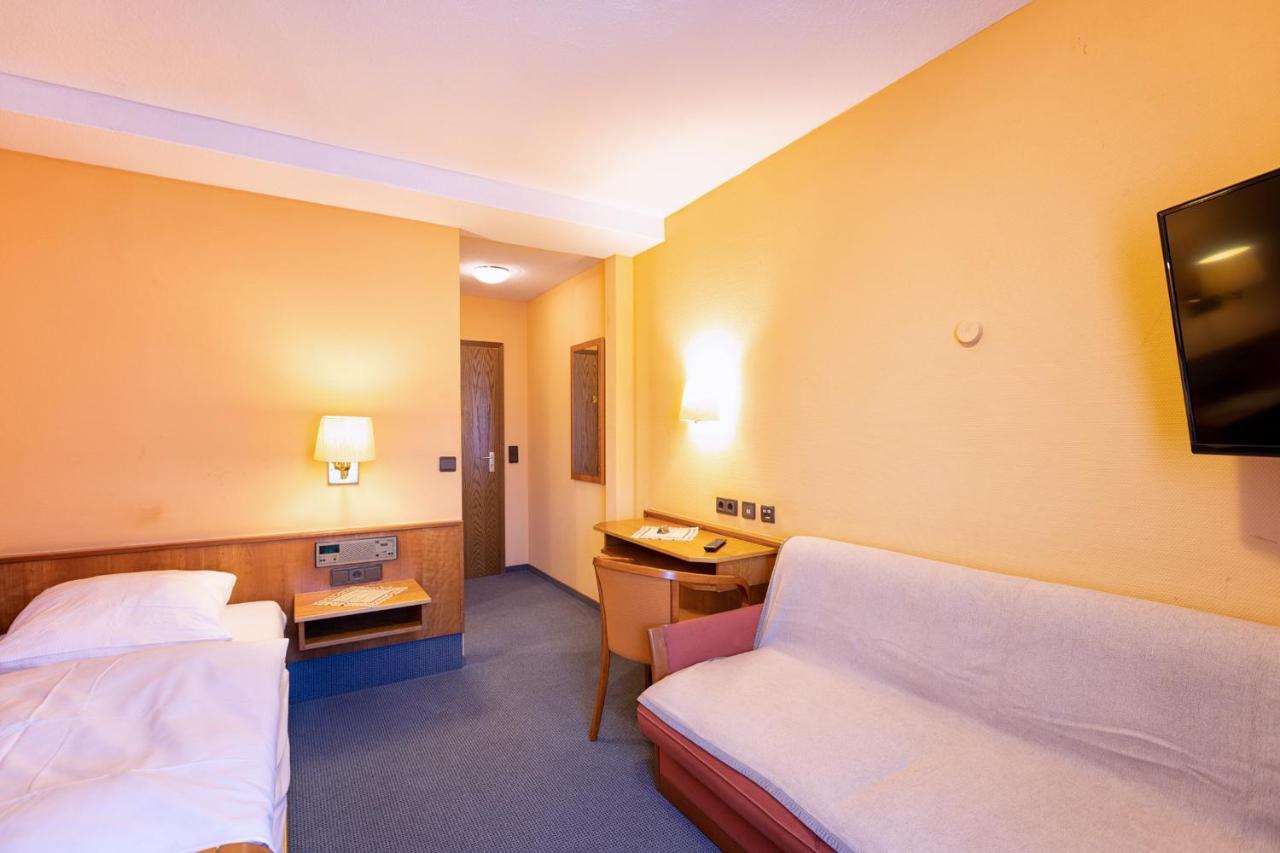 Hotel-Restaurant Weinhaus Grebel Coblence Extérieur photo