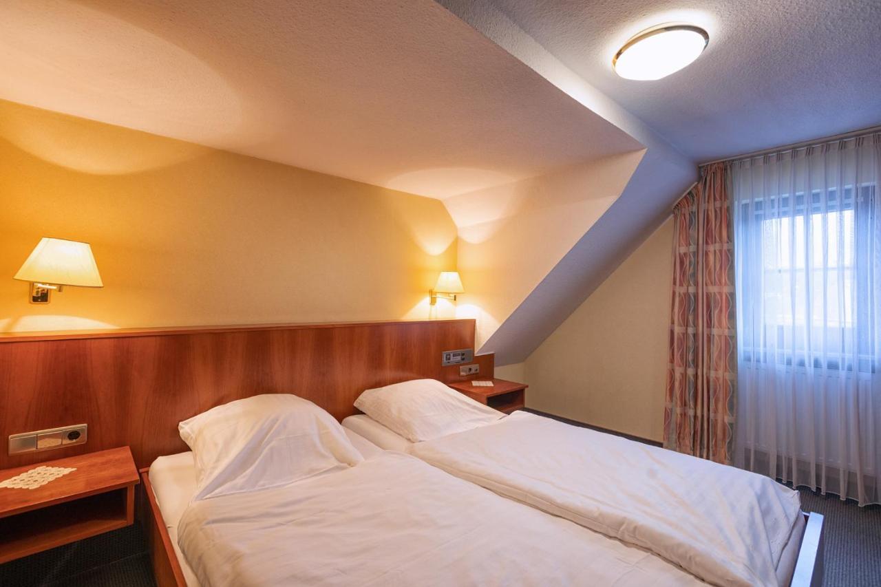 Hotel-Restaurant Weinhaus Grebel Coblence Extérieur photo