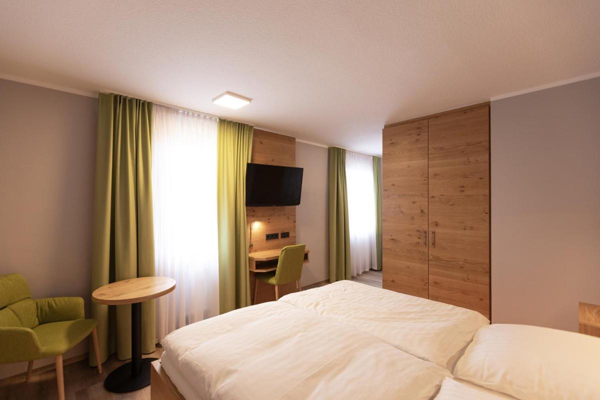 Hotel-Restaurant Weinhaus Grebel Coblence Extérieur photo